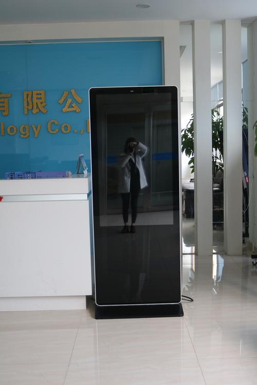  电子 led产品 oled显示屏 >42寸立式液晶高清多媒体网络广告机